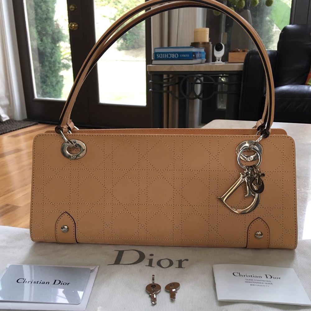 Christian Dior beige handbag, excellent condition